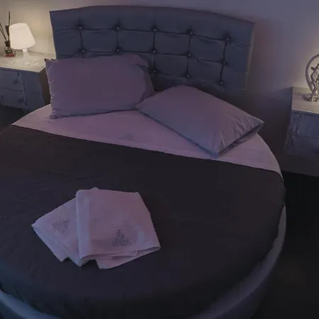 Dl Luxury 3* Napoli